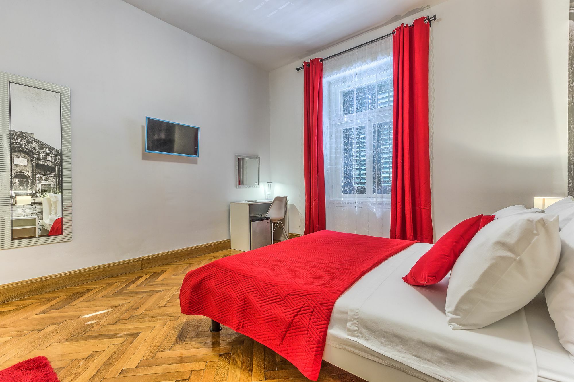 Split Urban Rooms III Extérieur photo